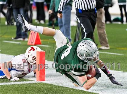 Thumbnail 2 in Tewksbury Memorial vs. Duxbury (MIAA Division 2 East Final) photogallery.