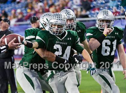 Thumbnail 3 in Tewksbury Memorial vs. Duxbury (MIAA Division 2 East Final) photogallery.