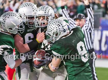 Thumbnail 3 in Tewksbury Memorial vs. Duxbury (MIAA Division 2 East Final) photogallery.