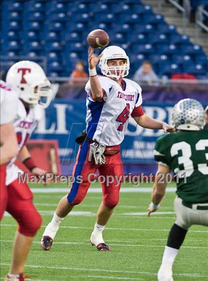 Thumbnail 3 in Tewksbury Memorial vs. Duxbury (MIAA Division 2 East Final) photogallery.