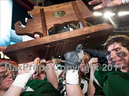 Thumbnail 2 in Tewksbury Memorial vs. Duxbury (MIAA Division 2 East Final) photogallery.