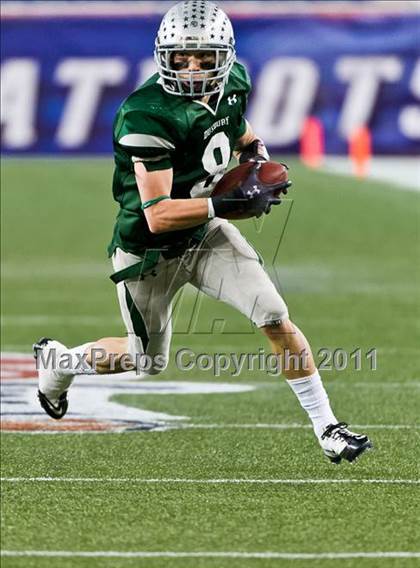 Thumbnail 1 in Tewksbury Memorial vs. Duxbury (MIAA Division 2 East Final) photogallery.