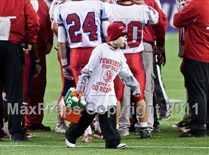 Thumbnail 3 in Tewksbury Memorial vs. Duxbury (MIAA Division 2 East Final) photogallery.