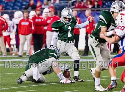 Thumbnail 3 in Tewksbury Memorial vs. Duxbury (MIAA Division 2 East Final) photogallery.