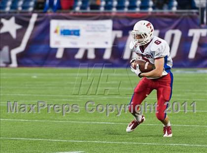 Thumbnail 1 in Tewksbury Memorial vs. Duxbury (MIAA Division 2 East Final) photogallery.