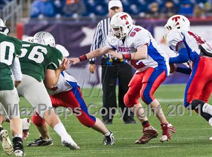 Thumbnail 3 in Tewksbury Memorial vs. Duxbury (MIAA Division 2 East Final) photogallery.