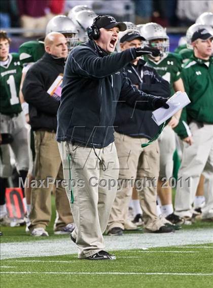Thumbnail 2 in Tewksbury Memorial vs. Duxbury (MIAA Division 2 East Final) photogallery.