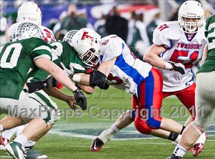 Thumbnail 3 in Tewksbury Memorial vs. Duxbury (MIAA Division 2 East Final) photogallery.