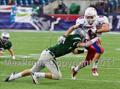 Thumbnail 1 in Tewksbury Memorial vs. Duxbury (MIAA Division 2 East Final) photogallery.