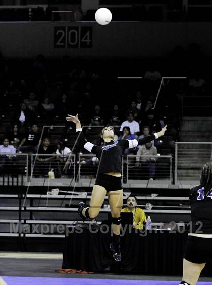 Thumbnail 2 in Safford vs Tuba City (AIA D3 Final) photogallery.