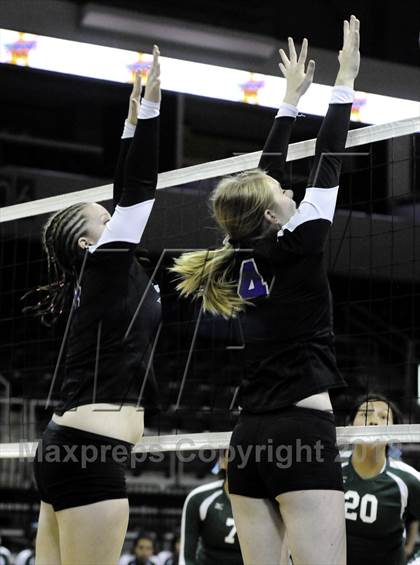Thumbnail 2 in Safford vs Tuba City (AIA D3 Final) photogallery.