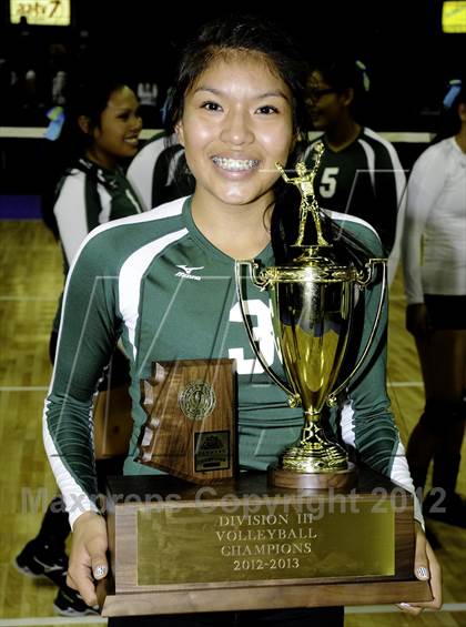 Thumbnail 2 in Safford vs Tuba City (AIA D3 Final) photogallery.