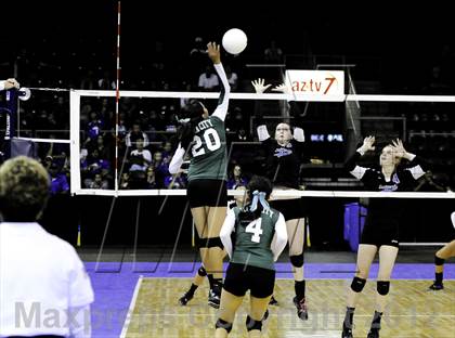 Thumbnail 3 in Safford vs Tuba City (AIA D3 Final) photogallery.