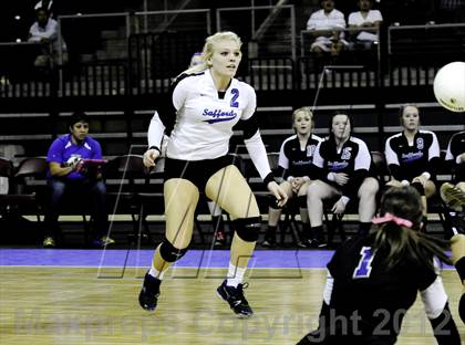 Thumbnail 3 in Safford vs Tuba City (AIA D3 Final) photogallery.