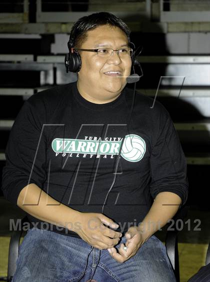 Thumbnail 3 in Safford vs Tuba City (AIA D3 Final) photogallery.
