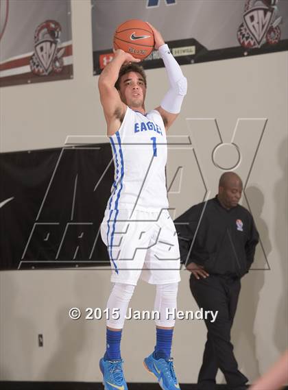 Thumbnail 1 in Folsom @ Santa Margarita (MaxPreps Holiday Classic) photogallery.