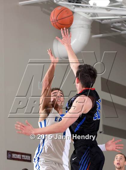Thumbnail 2 in Folsom @ Santa Margarita (MaxPreps Holiday Classic) photogallery.