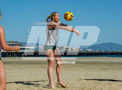 Thumbnail 3 in Buena @ Santa Barbara photogallery.