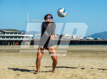 Thumbnail 3 in Buena @ Santa Barbara photogallery.