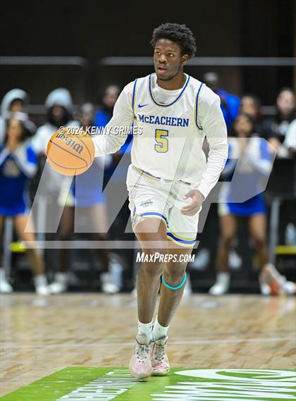 Thumbnail 2 in Grayson vs. McEachern (GHSA 7A Championship) photogallery.
