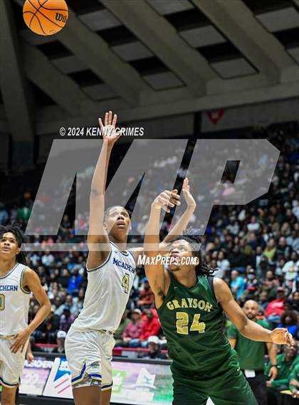 Thumbnail 2 in Grayson vs. McEachern (GHSA 7A Championship) photogallery.