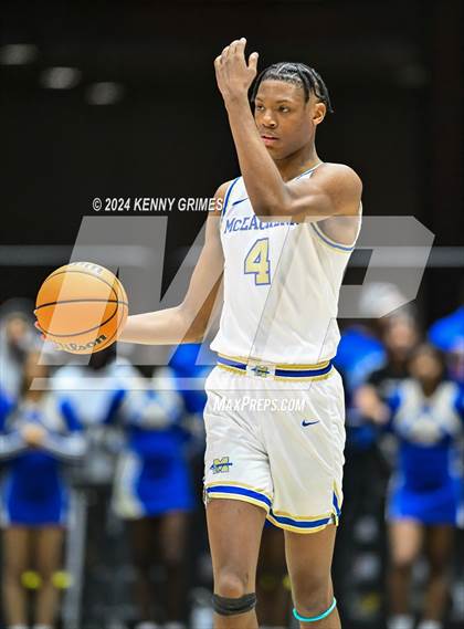 Thumbnail 3 in Grayson vs. McEachern (GHSA 7A Championship) photogallery.