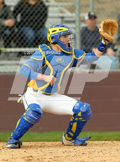 Thumbnail 3 in Sheridan vs. Central photogallery.