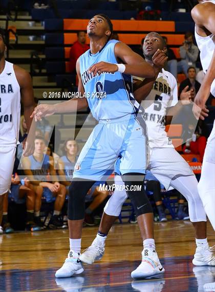 Thumbnail 1 in Centennial vs. Sierra Canyon (Tarkanian Classic) photogallery.