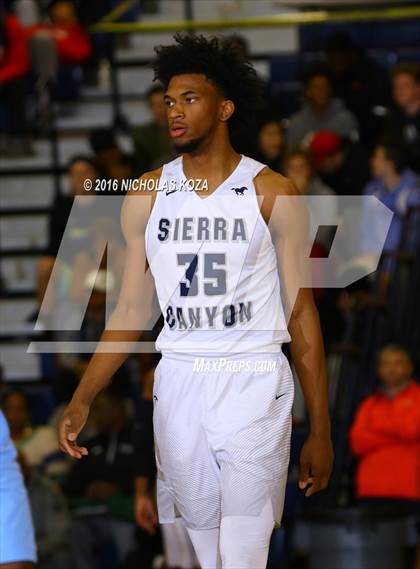 Thumbnail 2 in Centennial vs. Sierra Canyon (Tarkanian Classic) photogallery.
