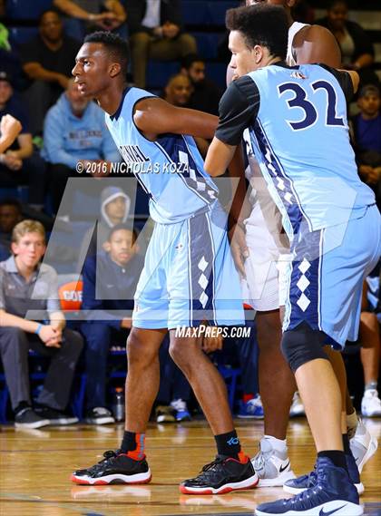Thumbnail 2 in Centennial vs. Sierra Canyon (Tarkanian Classic) photogallery.