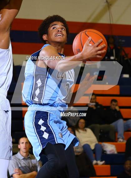 Thumbnail 1 in Centennial vs. Sierra Canyon (Tarkanian Classic) photogallery.