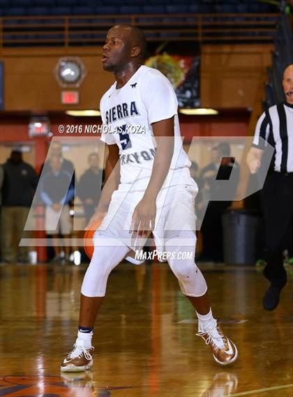 Thumbnail 3 in Centennial vs. Sierra Canyon (Tarkanian Classic) photogallery.