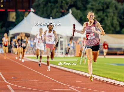 Thumbnail 2 in UIL 4A Girls Track & Field Finals photogallery.