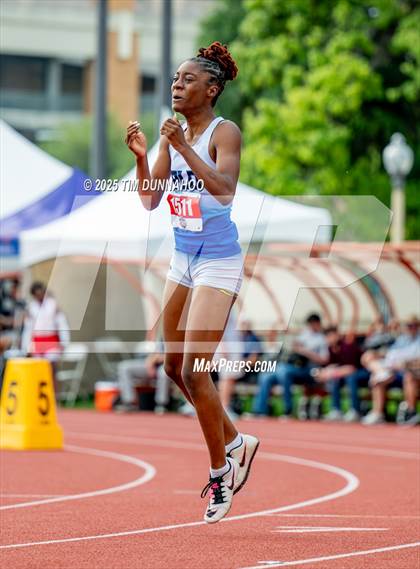 Thumbnail 2 in UIL 4A Girls Track & Field Finals photogallery.