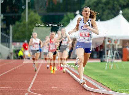 Thumbnail 3 in UIL 4A Girls Track & Field Finals photogallery.