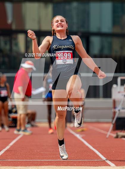 Thumbnail 1 in UIL 4A Girls Track & Field Finals photogallery.