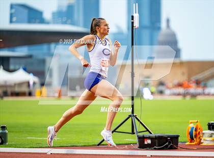 Thumbnail 1 in UIL 4A Girls Track & Field Finals photogallery.