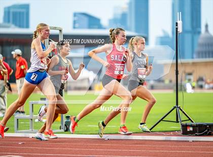 Thumbnail 2 in UIL 4A Girls Track & Field Finals photogallery.