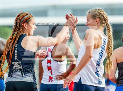 Thumbnail 2 in UIL 4A Girls Track & Field Finals photogallery.