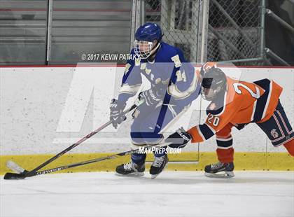Thumbnail 2 in Newtown @ Lyman Hall/Haddam-Killingworth/Coginchaug photogallery.