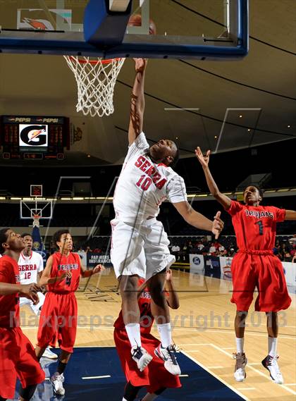 Thumbnail 1 in Serra vs. Lutheran (CIF SS D4AA Final) photogallery.
