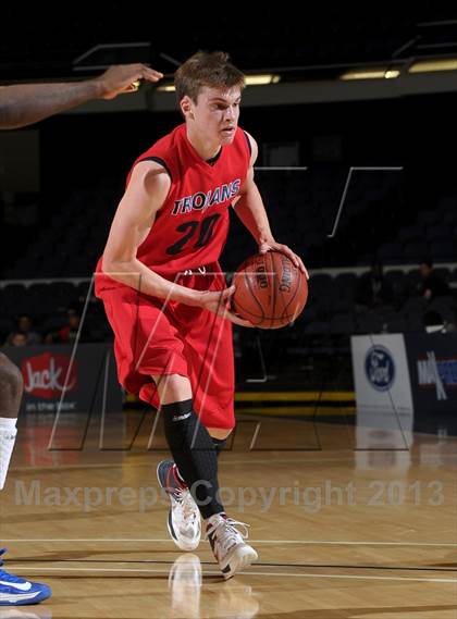 Thumbnail 1 in Serra vs. Lutheran (CIF SS D4AA Final) photogallery.
