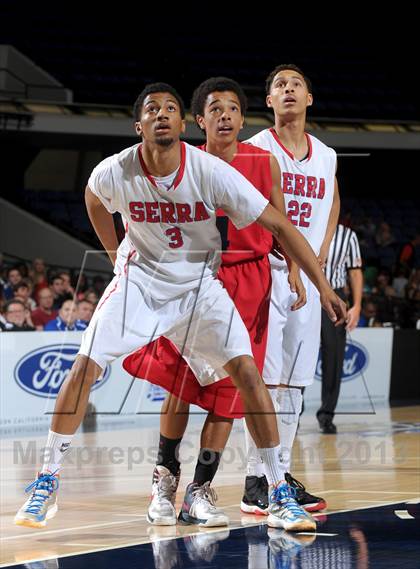 Thumbnail 3 in Serra vs. Lutheran (CIF SS D4AA Final) photogallery.