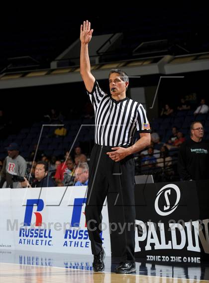 Thumbnail 2 in Serra vs. Lutheran (CIF SS D4AA Final) photogallery.