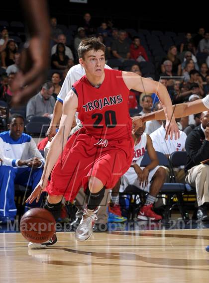 Thumbnail 1 in Serra vs. Lutheran (CIF SS D4AA Final) photogallery.