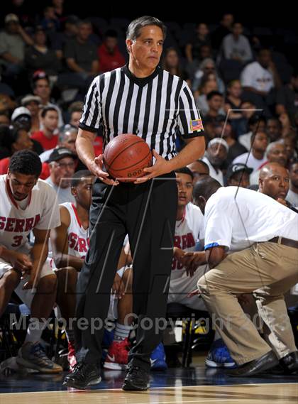 Thumbnail 2 in Serra vs. Lutheran (CIF SS D4AA Final) photogallery.