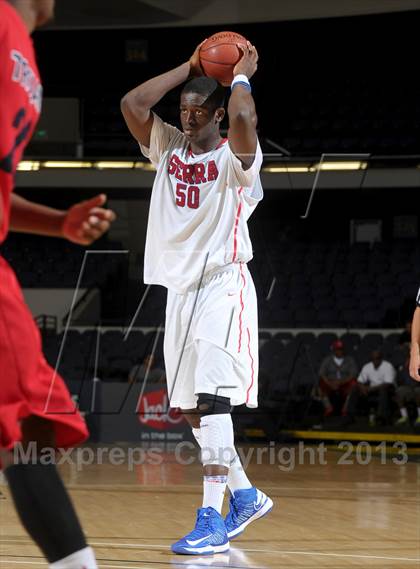 Thumbnail 3 in Serra vs. Lutheran (CIF SS D4AA Final) photogallery.