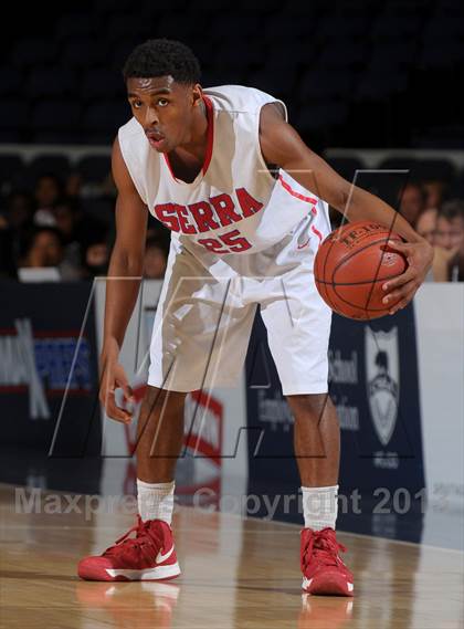 Thumbnail 2 in Serra vs. Lutheran (CIF SS D4AA Final) photogallery.