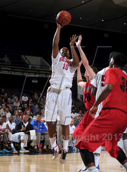 Thumbnail 2 in Serra vs. Lutheran (CIF SS D4AA Final) photogallery.