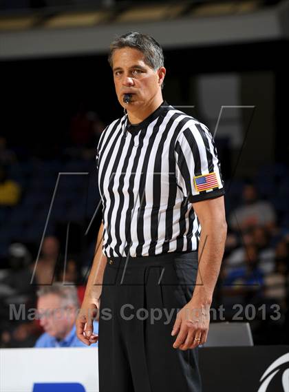 Thumbnail 1 in Serra vs. Lutheran (CIF SS D4AA Final) photogallery.